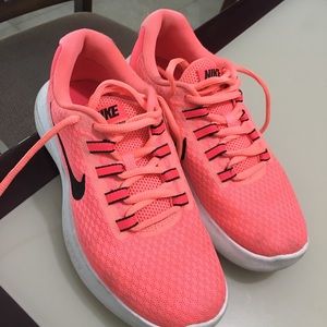 Nike shoes